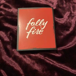Folly fire lipstick set